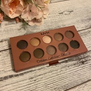 NYX Dream Catcher Eyeshadow palette